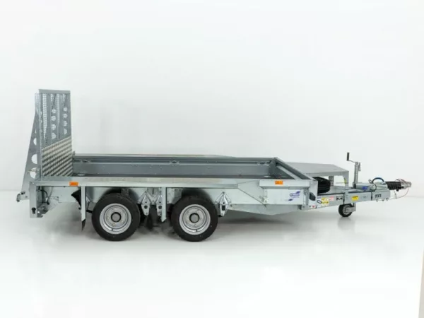 Ifor Williams Baumaschinenanhänger GX105 2,7t|Auffahrrampe – Bild 3