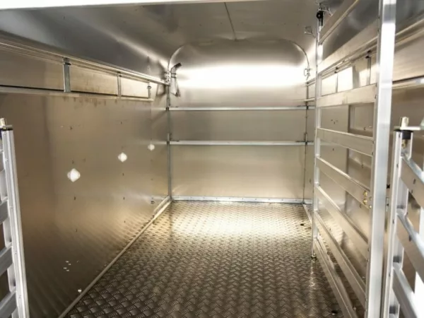 Ifor Williams Schaf-und Kälberanhänger P8G 124x250cm Höhe:153 1,4t – Bild 7