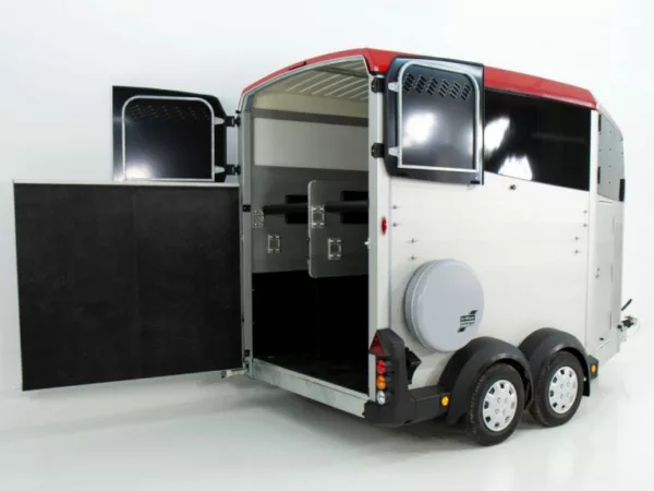 Ifor Williams Pferdeanhänger HBX 511|Sattelkammer|neues Modell|rot – Bild 6