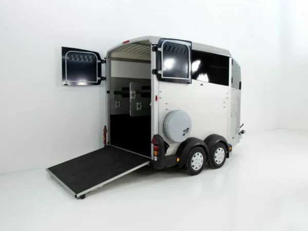 Ifor Williams Pferdeanhänger HBX 511|neues Modell|silber – Bild 6