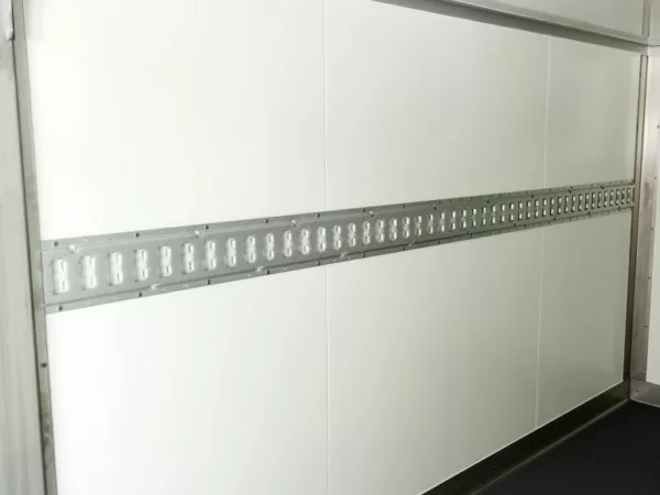 Vezeko Kühlanhänger VZ 121x244cm Höhe:150cm 1,5t – Bild 5