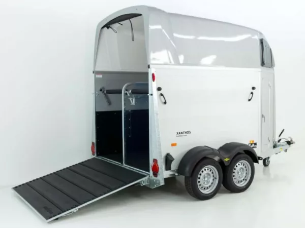 Humbaur Pferdeanhänger XANTHOS 2400|silber – Bild 2