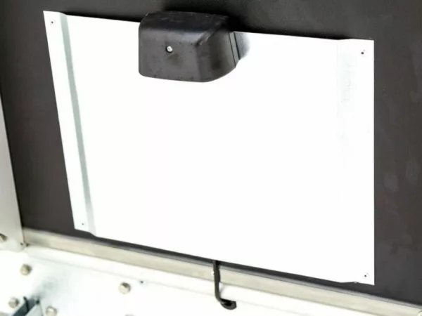 Blomert Pferdeanhänger Blomert ISI Blitz Holz – Bild 7