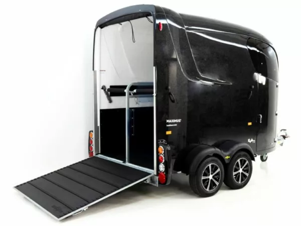 Humbaur Pferdeanhänger Maximus 2700 S|schwarz|Sattelkammer| – Bild 6