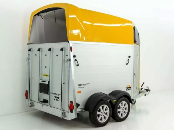 Humbaur Pferdeanhänger XANTHOS AERO 2400|gelb|Alufelgen – Bild 2