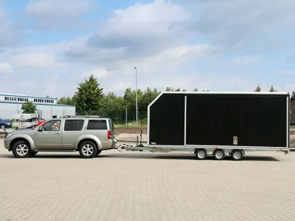 Vezeko Autotrailer Cargo Race Master Höhe:210cm 3,5t|E-Winde – Bild 3
