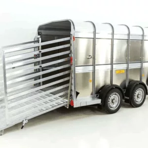 Ifor Williams Viehanhänger TA510 178x372cm Höhe:183 3,5t