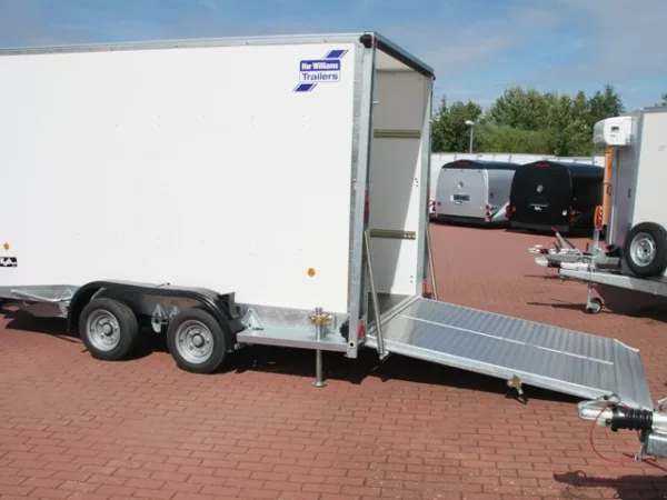 Ifor Williams Kofferanhänger BV 126G  H:214cm 3,5t|Klappenkombi – Bild 6