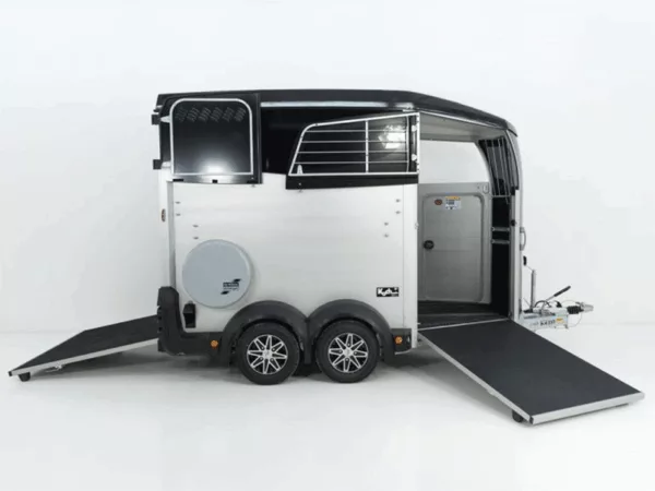 Ifor Williams Pferdeanhänger HBX 511|Frontausstieg|neues Modell|schwarz
