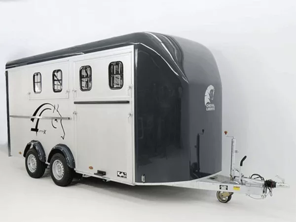 Cheval Liberte Pferdeanhänger Maxi 4| 4 Pferde| Pullman