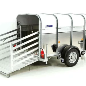 Ifor Williams Schaf-und Kälberanhänger P8G 124x250cm Höhe:115 1,4t