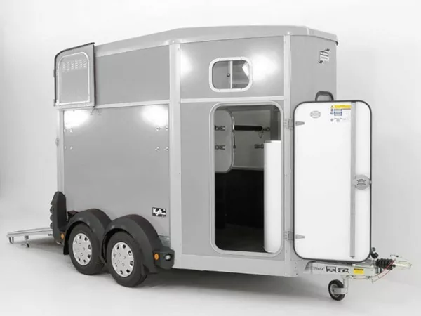 Ifor Williams Pferdeanhänger HB506|Sattelkammer|Silber – Bild 3