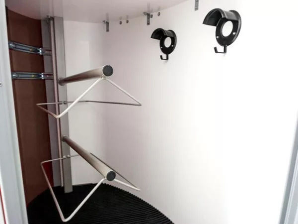 Ifor Williams Pferdeanhänger HB506|Sattelkammer|anthrazit – Bild 13